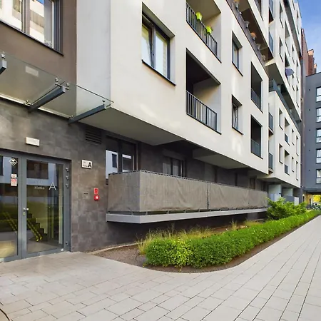 Elegancki Apartament Blisko Rzeki W Krakowie Z Biurkiem Do Pracy Zdalnej By Renters アパート クラクフ