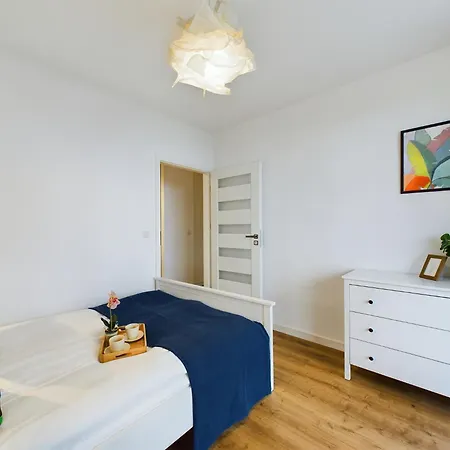 Elegancki Apartament Blisko Rzeki W Krakowie Z Biurkiem Do Pracy Zdalnej By Renters アパート *
