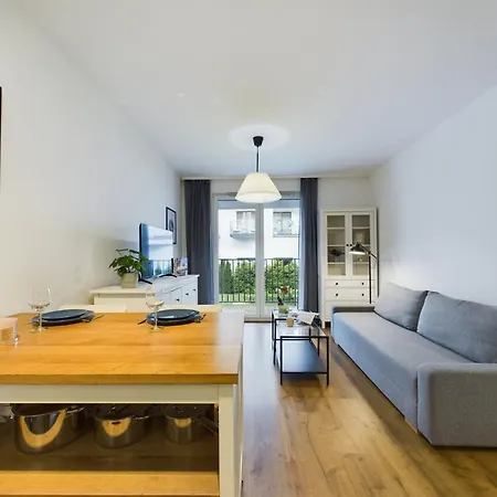 Elegancki Apartament Blisko Rzeki W Krakowie Z Biurkiem Do Pracy Zdalnej By Renters * Krakow