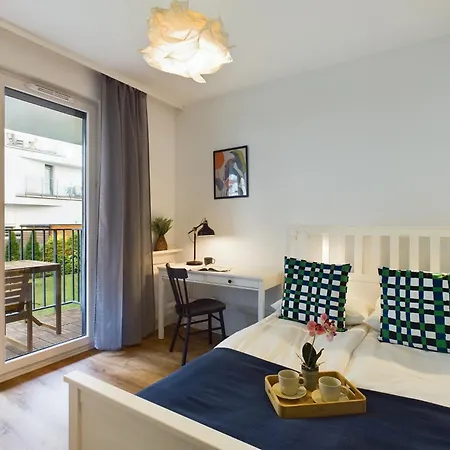 Apartment Elegancki Apartament Blisko Rzeki W Krakowie Z Biurkiem Do Pracy Zdalnej By Renters Krakow